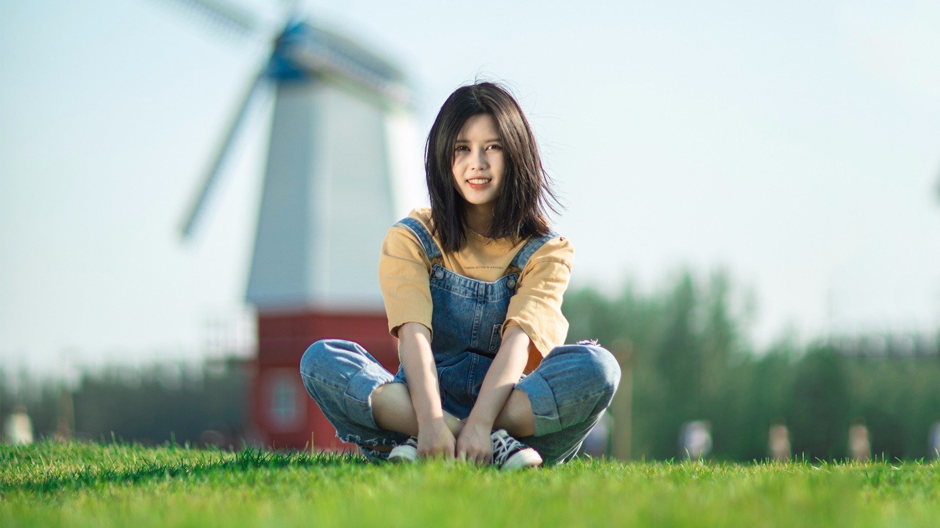 淘宝化妆品代理(为什么淘宝上的化妆品比专柜的便宜那么多？