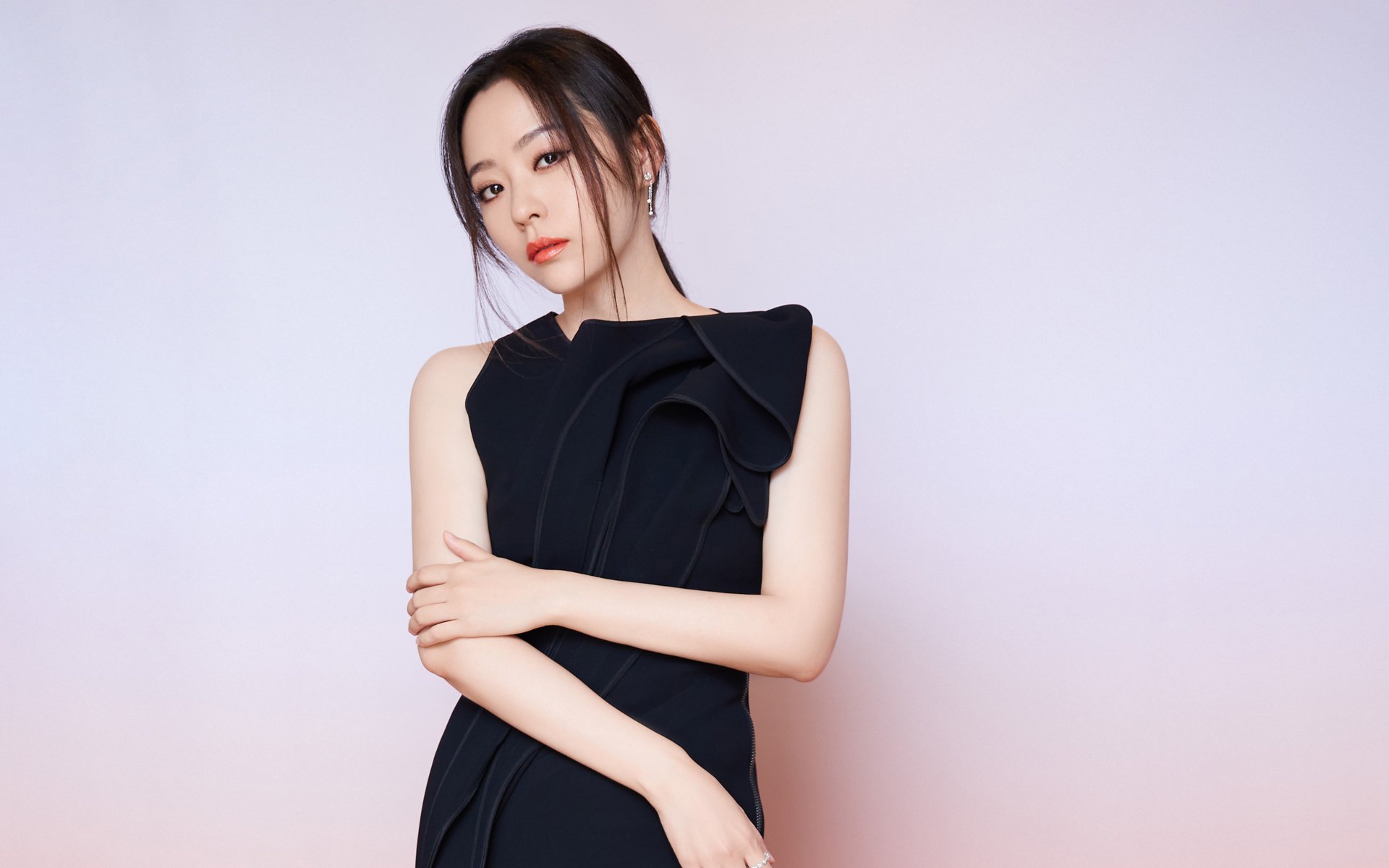 女性普遍时间:女性正常腰围