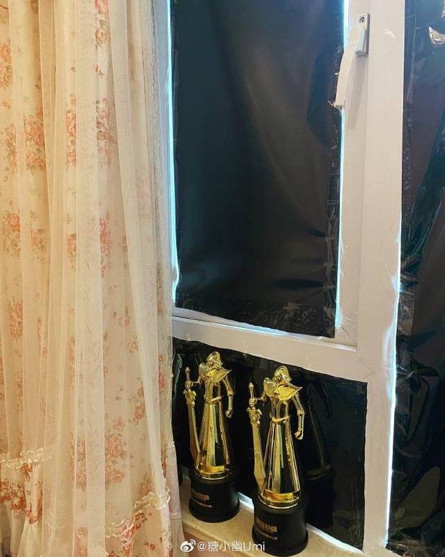 小小大乱斗怎么玩（大乱斗小小英雄怎么跳舞）